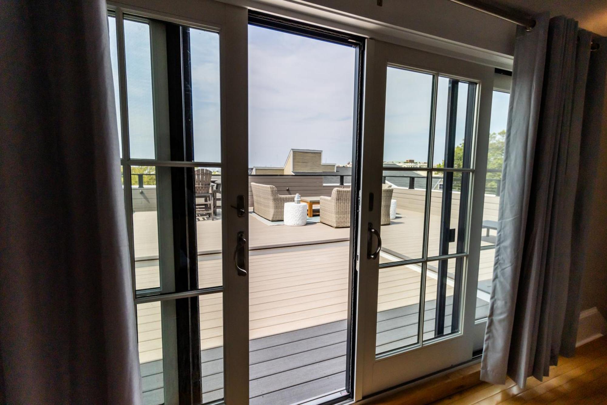 The Newport Lofts - 194 Thames Street Appartement Buitenkant foto