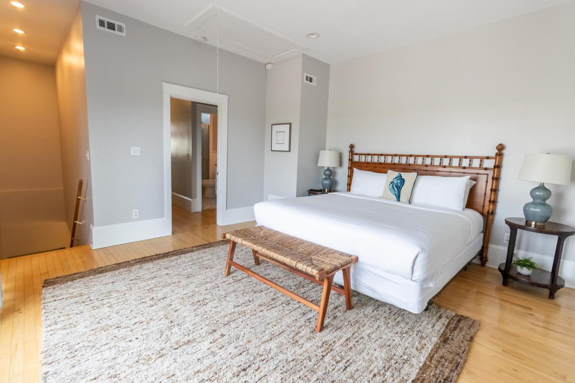 The Newport Lofts - 194 Thames Street Appartement Buitenkant foto