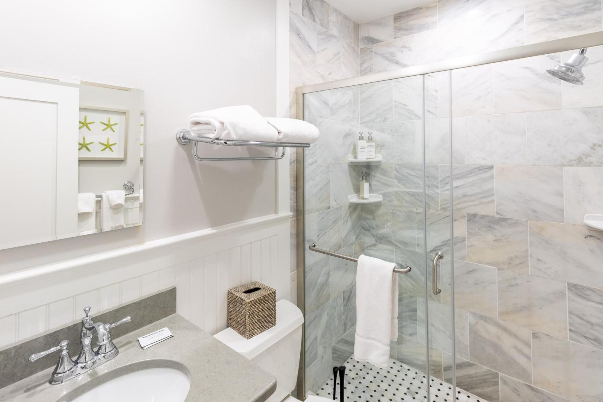 The Newport Lofts - 194 Thames Street Appartement Buitenkant foto